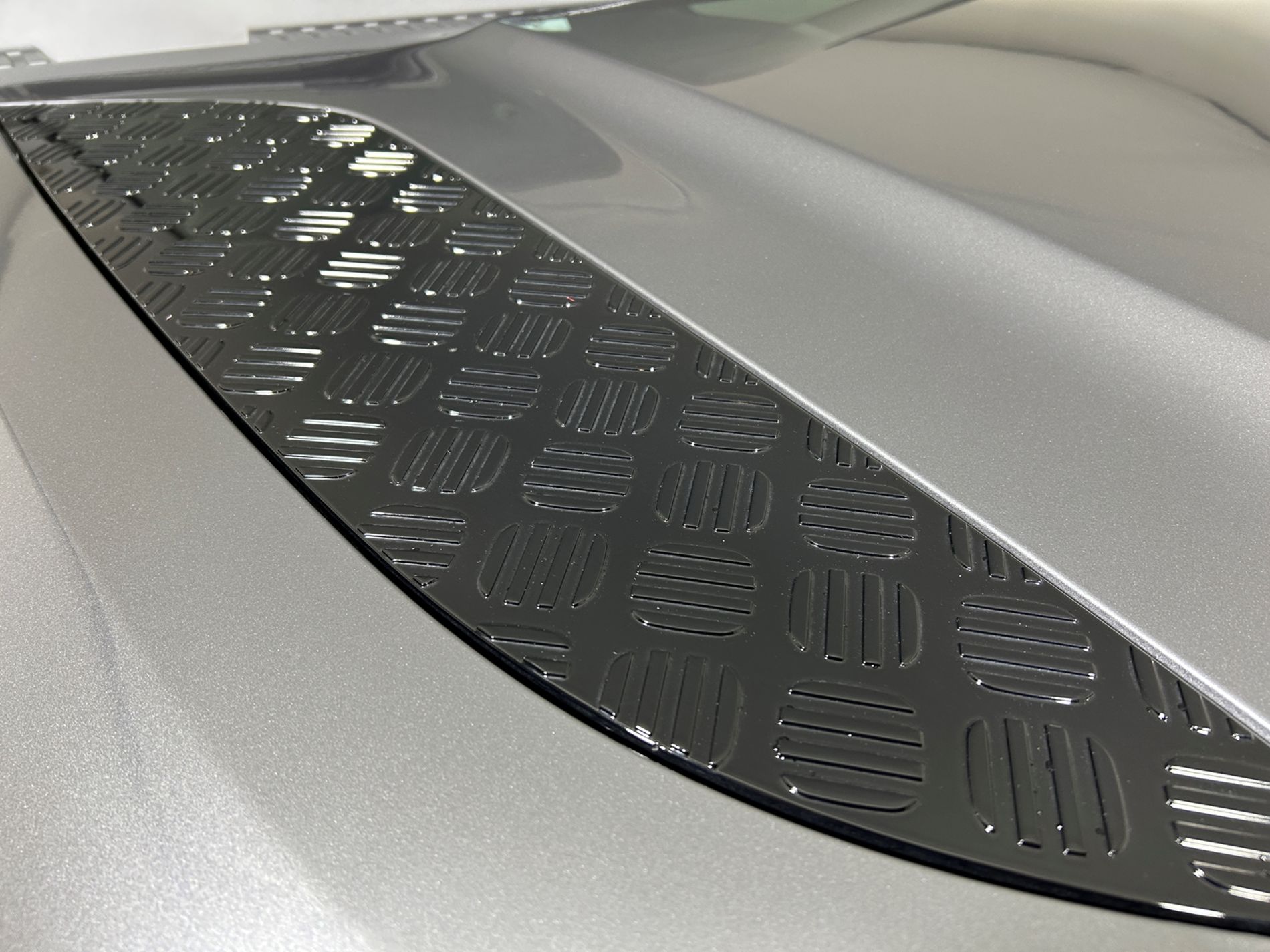 Defender 110 3.0d i6 mhev SE awd 200cv auto - Autoviemme